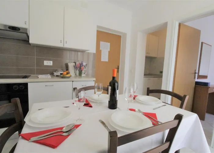 Pensjonat With Pool Albina