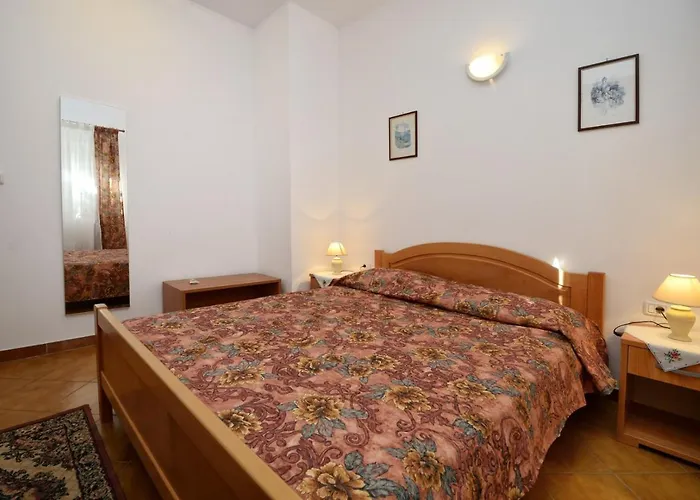 With Pool Albina Pensjonat 4*