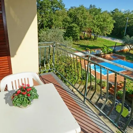 With Pool Albina Pensionat Umag